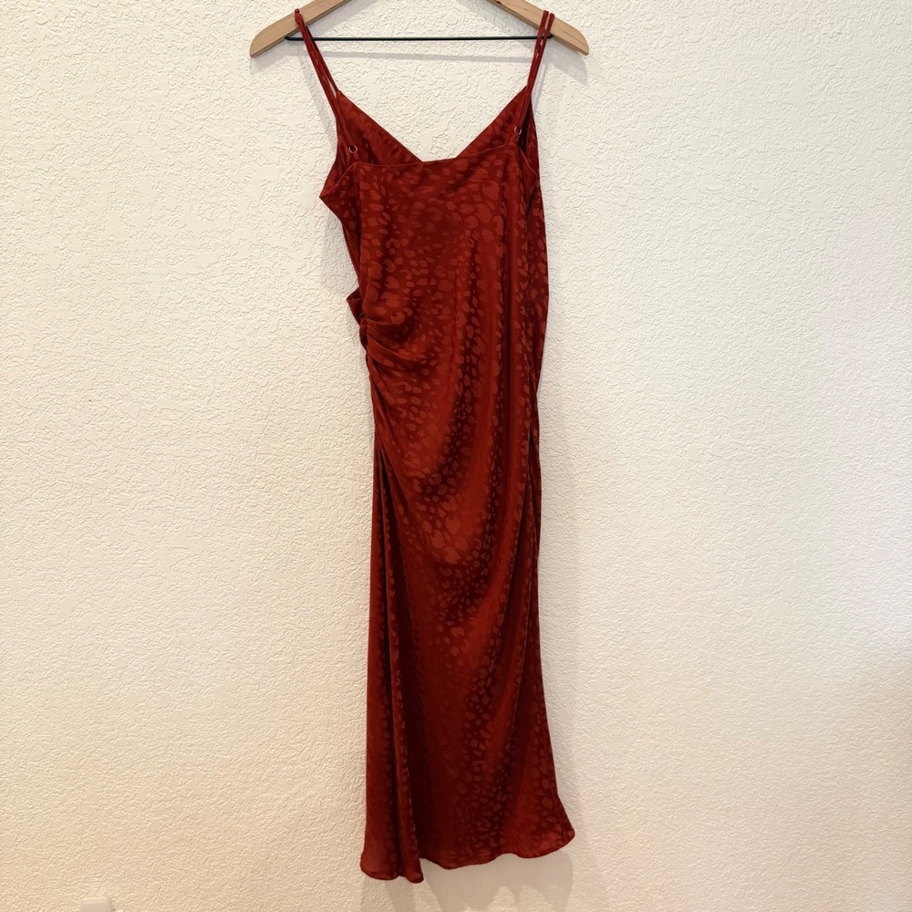 Sage The Label Rust Red Leopard Jacquard Satin Ruched Midi Dress Womens Size M - Picture 4 of 5